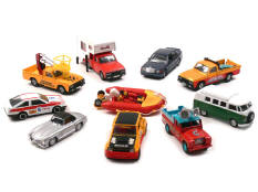CORGI TOYS (GB) (10)