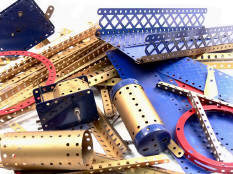 MECCANO (1)