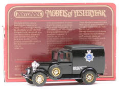 CREAKS OF CAMBERLEY (GB) (1)