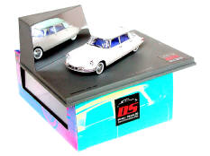 UNIVERSAL HOBBIES (CHINE) (1)