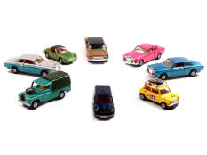 CORGI TOYS (GB) (8)