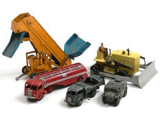 DINKY TOYS (5)