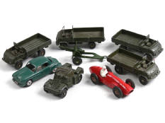 DINKY TOYS (FRANCE) (8)