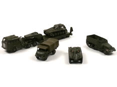 DINKY TOYS (FRANCE) (5)