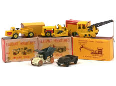LINE MAR TOYS & DIVERS (5)