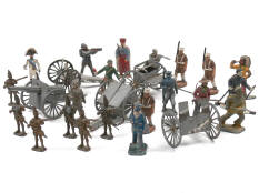 FIGURINES DIVERSES (1)
