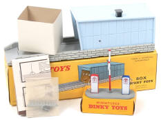 DINKY TOYS (FRANCE) (2)