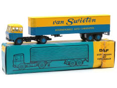 LION-CAR (PAYS-BAS) (1)