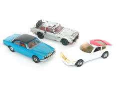 CORGI TOYS (GB) (3)