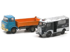 DINKY TOYS (FRANCE) (2)