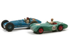 DINKY TOYS (2)