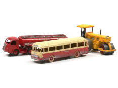 DINKY TOYS (FRANCE) (3)