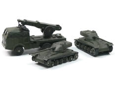 DINKY TOYS (FRANCE) (3)