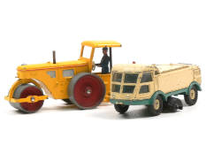 DINKY TOYS (FRANCE) (2)
