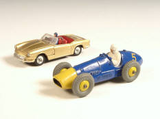 DINKY TOYS GB (2)