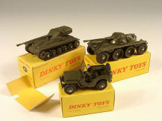 DINKY TOYS (FRANCE) (3)