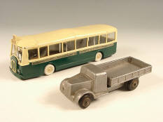 MINIALUXE & GULLIVER (2)