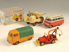 DINKY TOYS (FRANCE) (4)