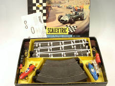 SCALEXTRIC (1)