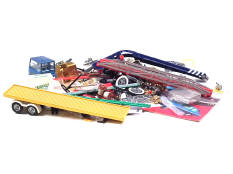 DINKY TOYS (FRANCE) (2)