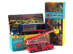 CORGI TOYS (GB) (2)