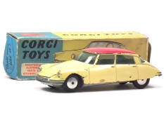 CORGI TOYS (GB) (1)