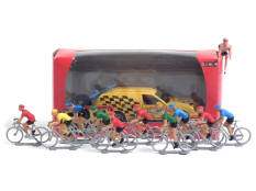 MAJORETTE (FRANCE) (1)