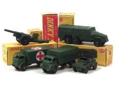 DINKY TOYS (GB) (5)