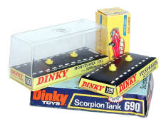 DINKY TOYS (GB) (4)