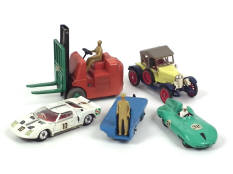 CORGI TOYS (GB) (5)