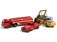 DINKY TOYS (FRANCE) (3)