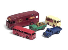 DINKY TOYS (GB) (5)