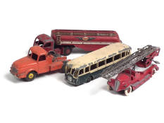 DINKY TOYS (FRANCE) (4)