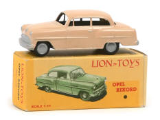 LION-TOYS by JEFE (ESPAGNE) (1)