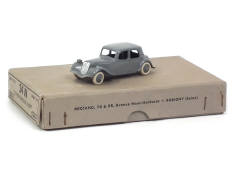 DINKY TOYS (FRANCE) (2)