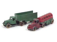 TOOTSIETOY (USA) (2)