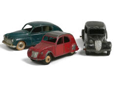DINKY TOYS (FRANCE) (3)