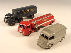DINKY TOYS (FRANCE) (3)