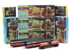ATHEARN 'HO' (USA) (9)