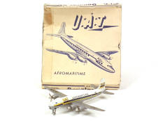 C.I.J. (FRANCE) (1)