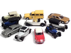 UNIVERSAL HOBBIES (CHINE) (10)