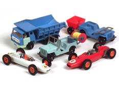 MAJORETTE (FRANCE) (5)