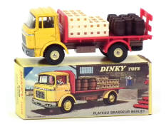 DINKY TOYS (FRANCE) (1)