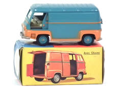 C.I.J. (FRANCE) (1)