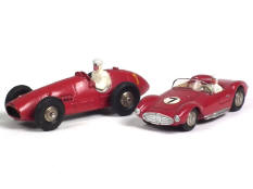 DINKY TOYS (FRANCE) (2)