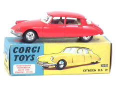 CORGI TOYS (GB) (1)