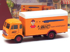 CORGI TOYS (GB) (1)