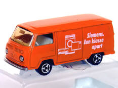 MAJORETTE (FRANCE) (1)