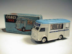 CORGI TOYS (1)