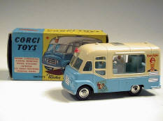 CORGI TOYS (1)